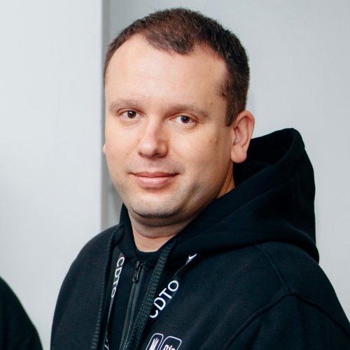 Костянтин Кошеленко