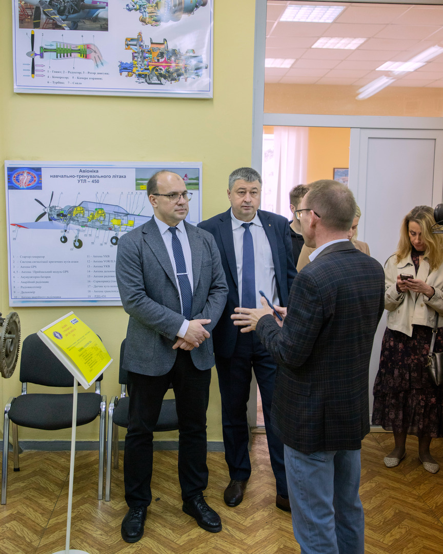 Збільшити зображення Зображення