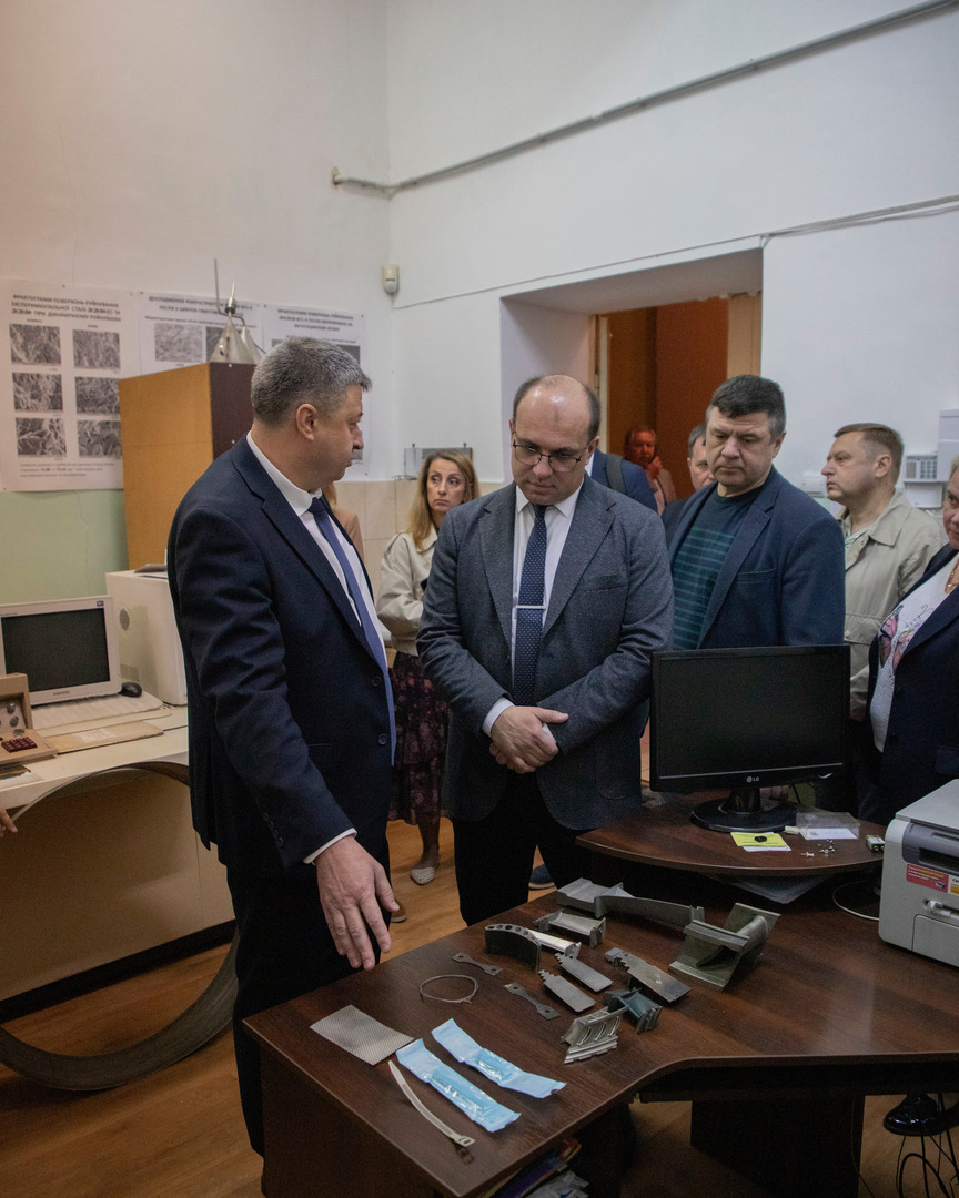 Збільшити зображення Зображення