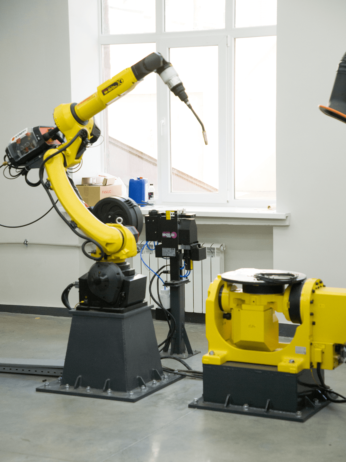 Роботизований зварювальний комплекс