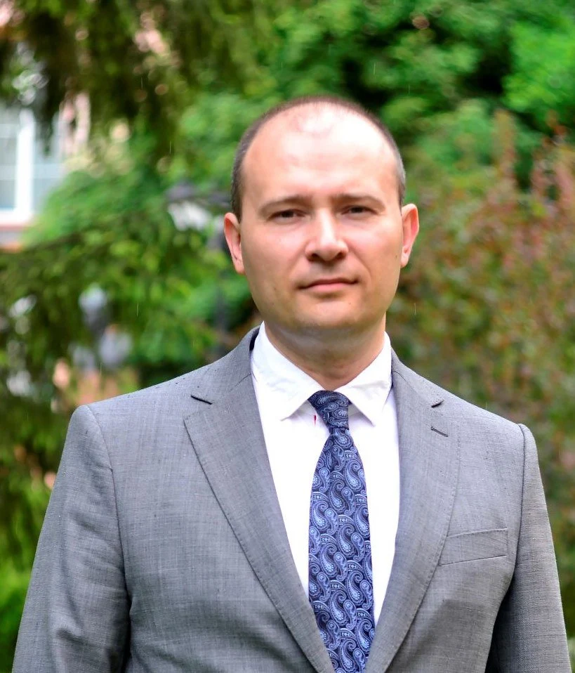 Іван НАЗАРОВ