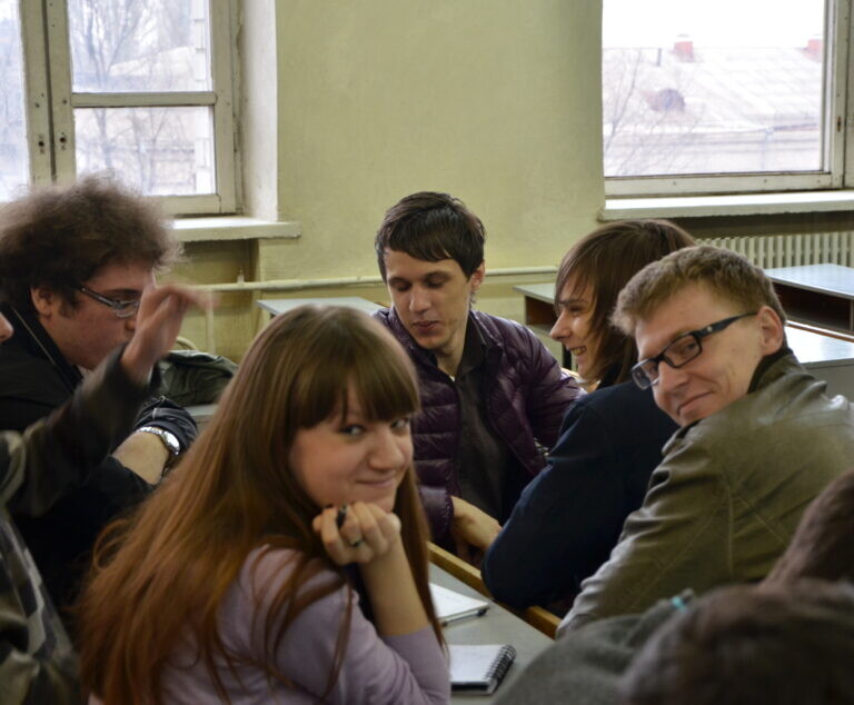Весняний турнір інтелектуальної гри «Що? Де? Коли?»