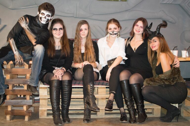 Святкова вечірка Halloween!