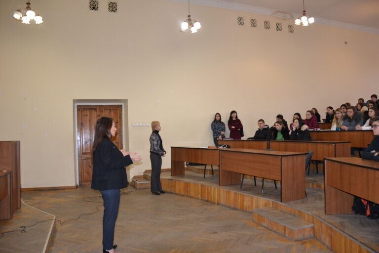 «Співпраця кафедри маркетингу ЗНТУ і Запорізького обласного благодійного фонду «Посмішка дитини»