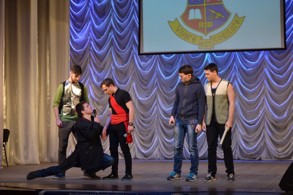 The competition of the cheerful and the clever has started!