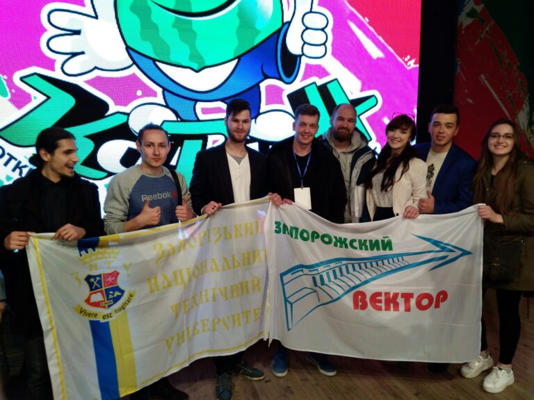 Частування Дніпровським «КаВуНом»