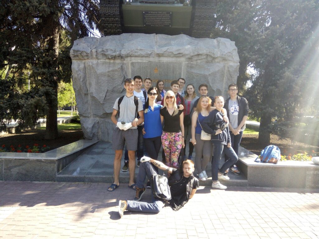 Avenue cleaning