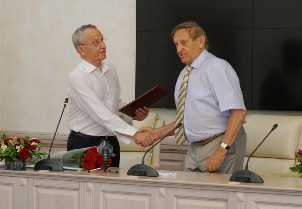 Присвоєння В.Богуслаєву звання почесний доктор Національної академії наук України
