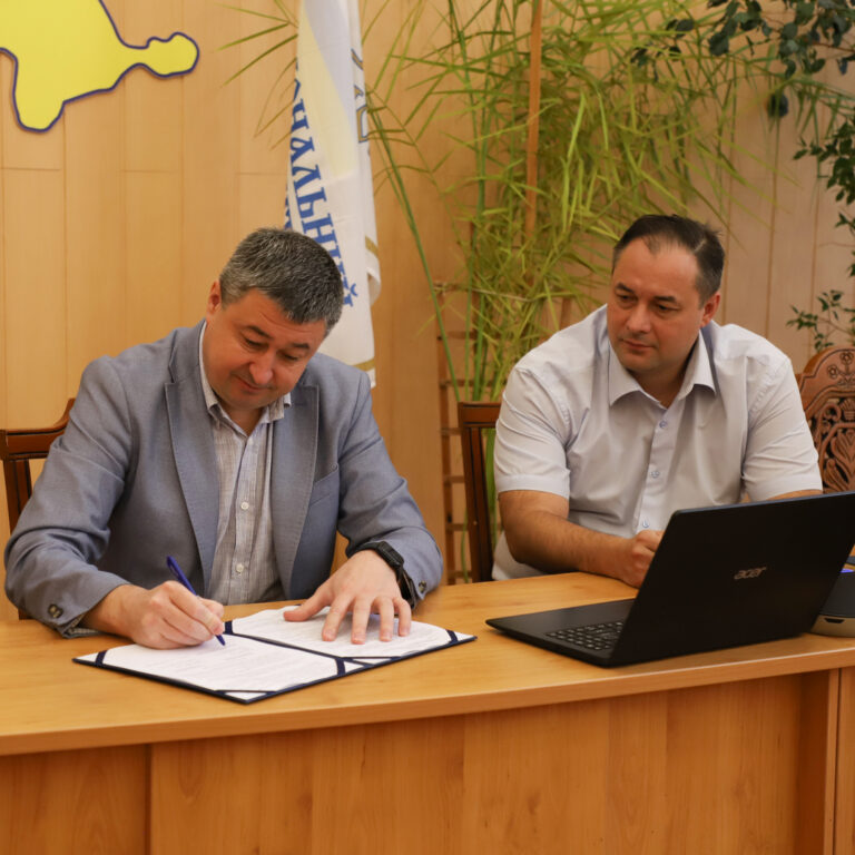 Підписання меморандуму про співпрацю з Херсонським національним технічним університетом