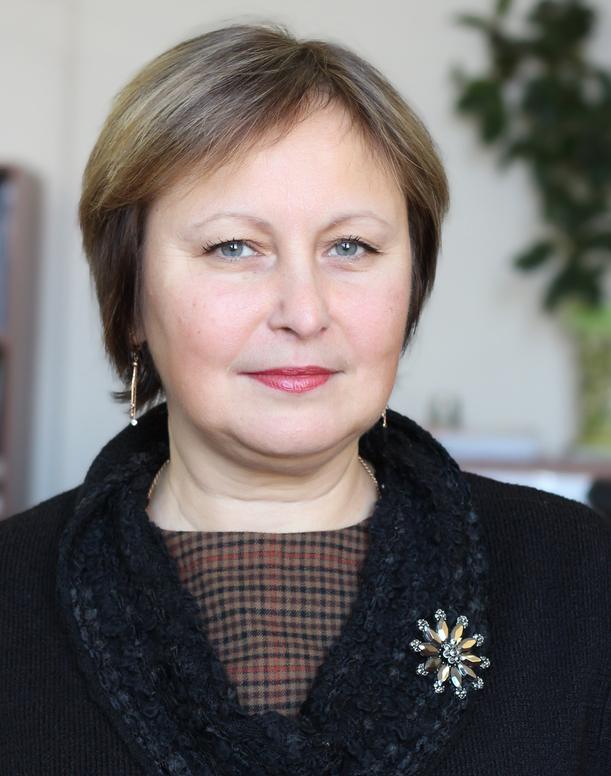 Olena Vitalyivna Shestopalova