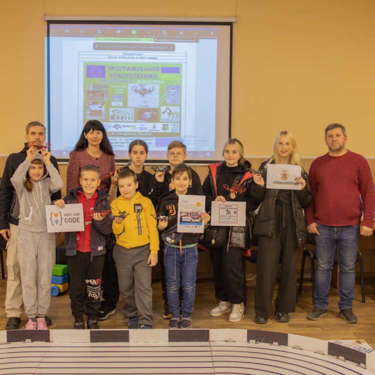 Програмування робототехніки — освітній мінікурс