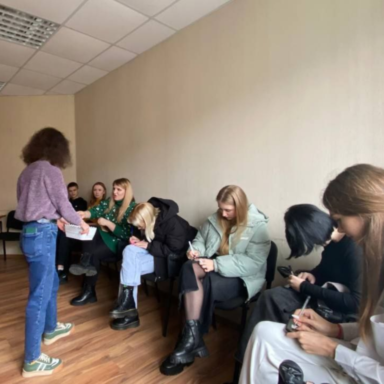«Командна взаємодія: гра в спільноті» — тренінг для першокурсників-психологів від студентів магістратури спеціальності 053 «Психологія»