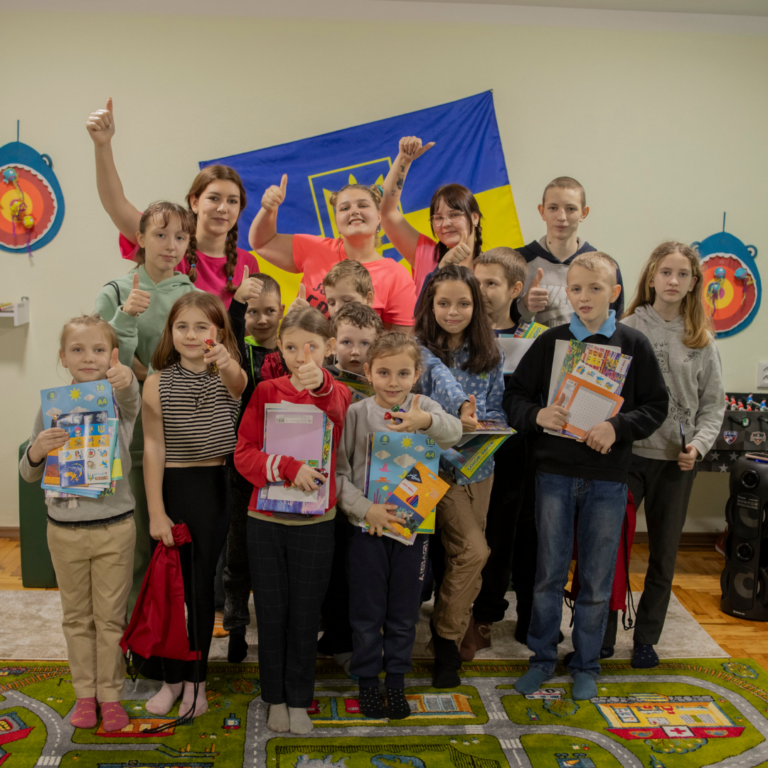 Новорічне свято для дітей