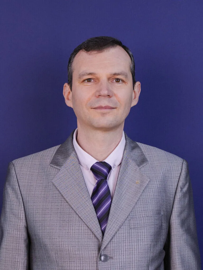 Парахнєвич Євген Миколайович