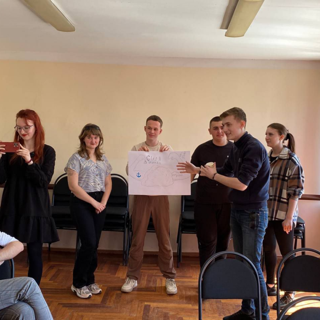 Тренінг з командоутворення від студентів-психологів для студентів НУ «Запорізька політехніка»