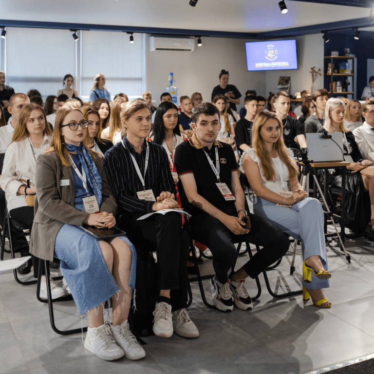 Дні освітнього лідерства — молодіжна секція