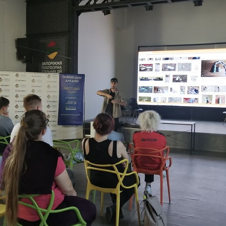 Курс з тактичної медицини та мінної безпеки «Не мирні навички мирного жителя»