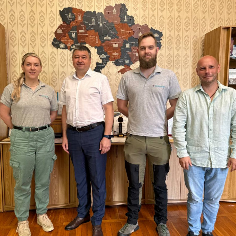 Зустріч з представниками британської благодійної організації Casus Pax