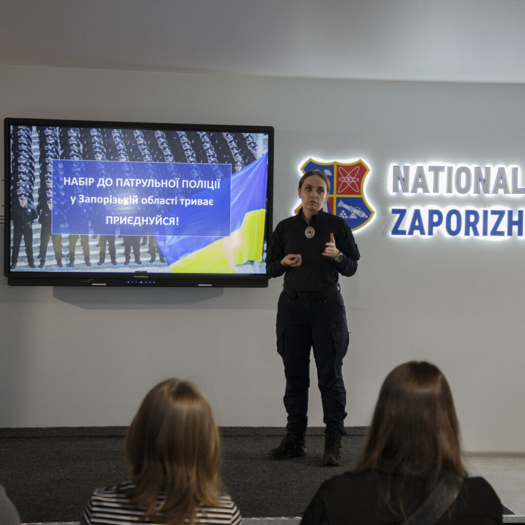 Training with representatives of the patrol police within the project «Try it in safety»