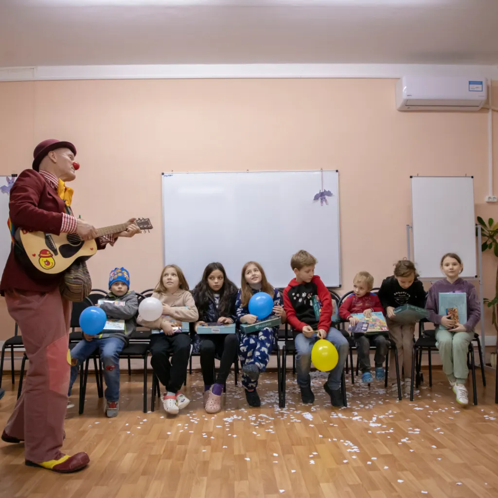 An entertaining show from the founder of clown therapy, Ian Thomas