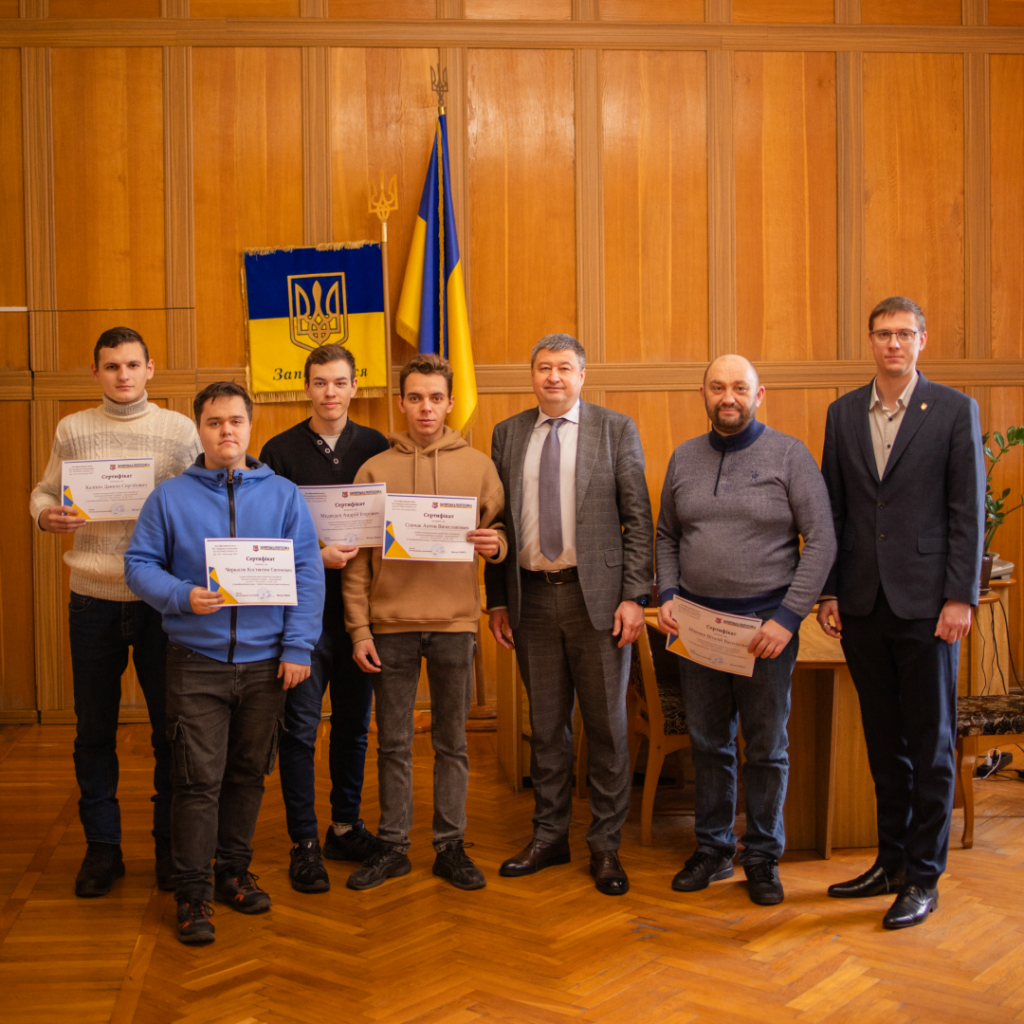 The first winners of the 3rd grade Electric Gas Boiler qualification!