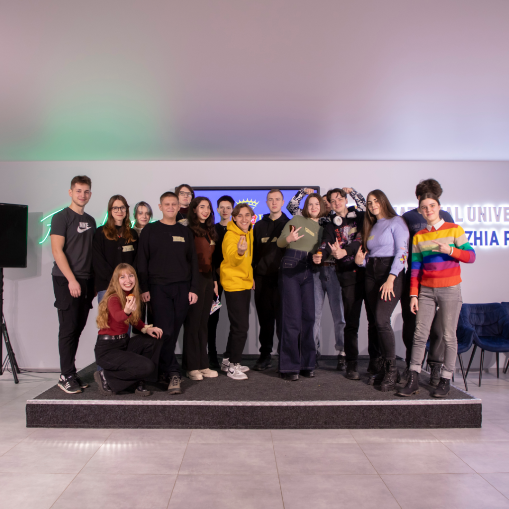 Memes, laughter and English: what it was like at the English Speaking Club!