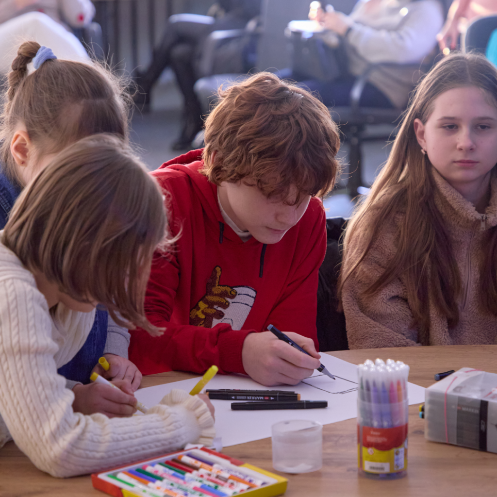 Game event «Megaquiz» for IDP children from the Dniprorudnenskaya community
