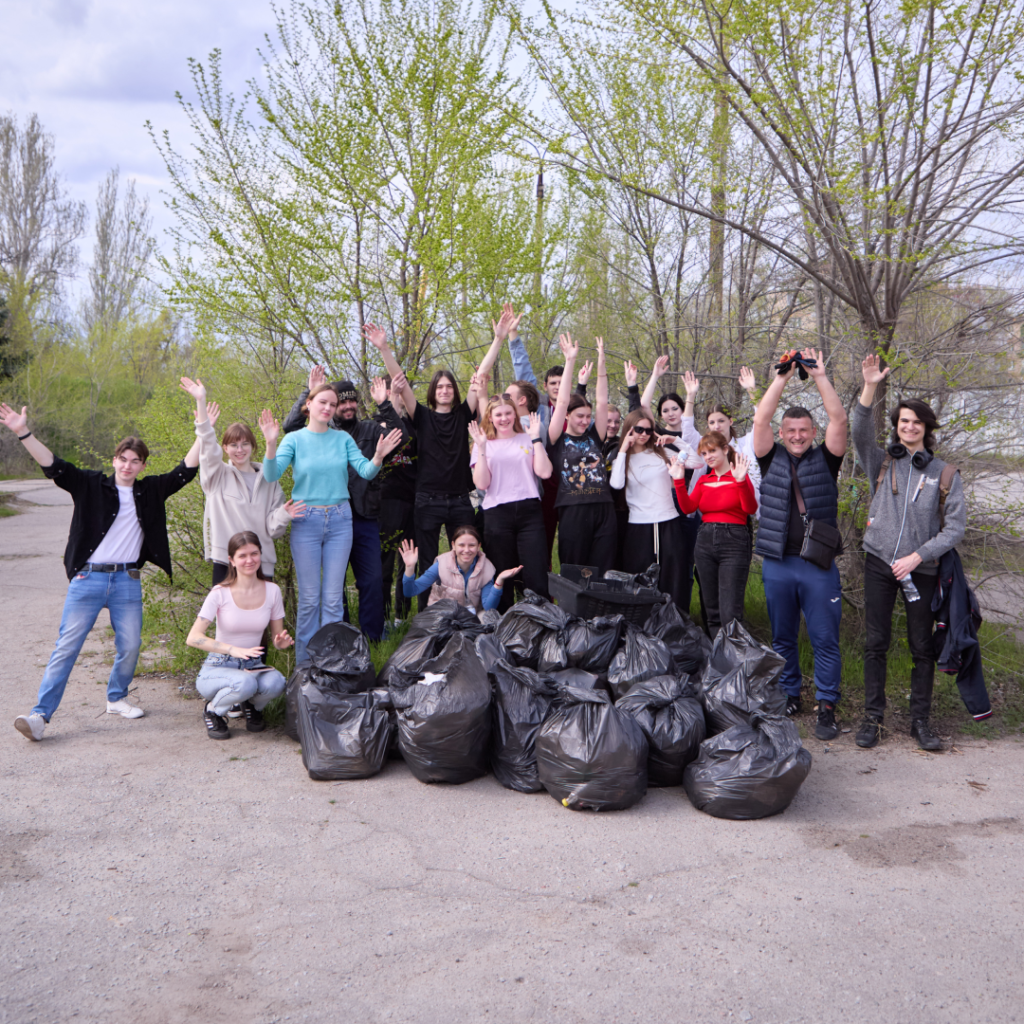 Spring eco-tour in the park "Dubovyy Gai"