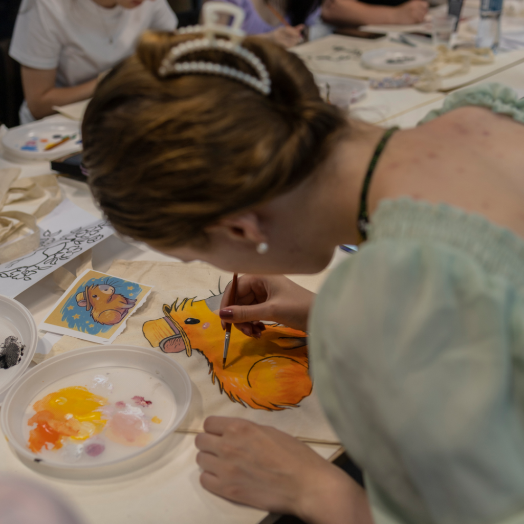 Students of Zaporizhia Polytechnic National University attended a master class on painting shoppers
