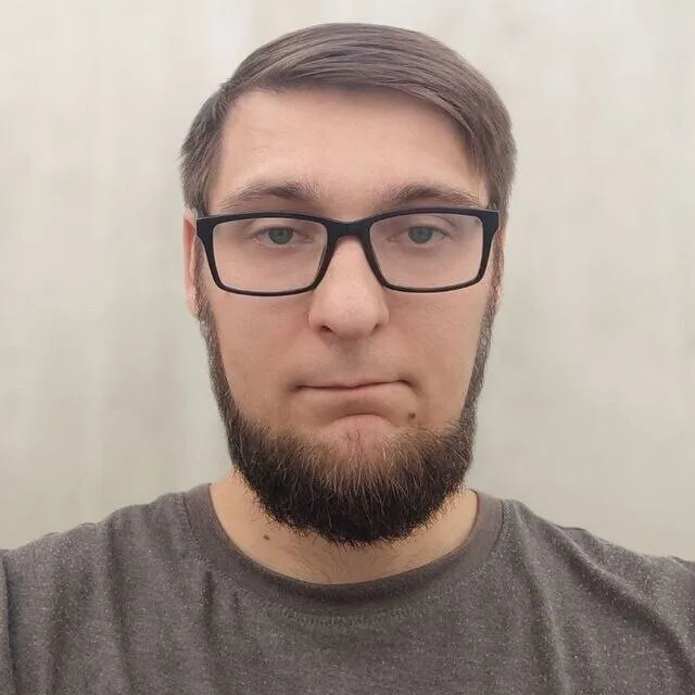 Бобров Єгор Максимович