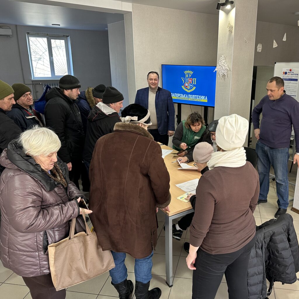 “Heat packages” for internally displaced persons