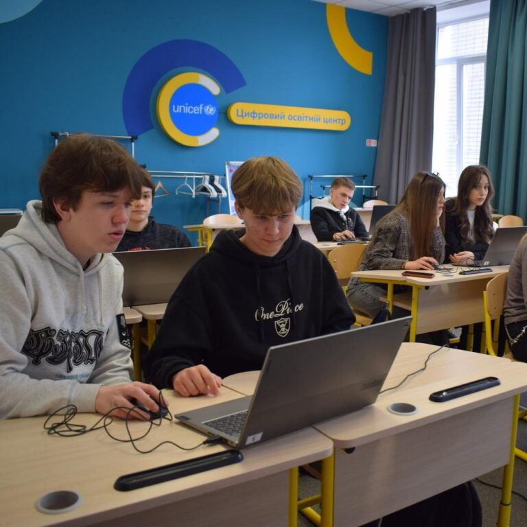 Engineering Week at Lyceum No. 15: from Micro:bit to the magic of physics