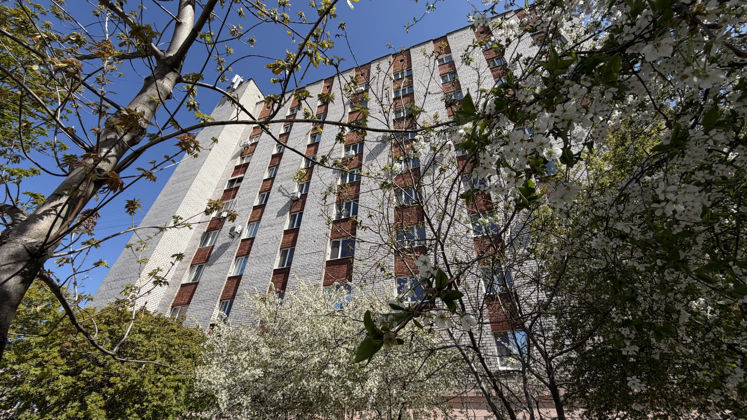 Вигляд гуртожитку