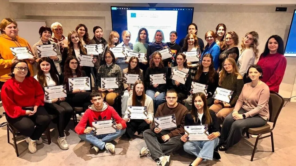 17-18 жовтня представники Запорізької політехніки взяли участь у Міжнародному хакатоні «Молодь і політична комунікація: соціальні мережі, маніпуляції та громадська залученість» у місті Львів