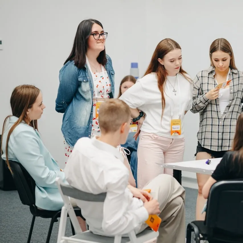 Форум «Молодіжна політика та участь: молодь за кермом змін»