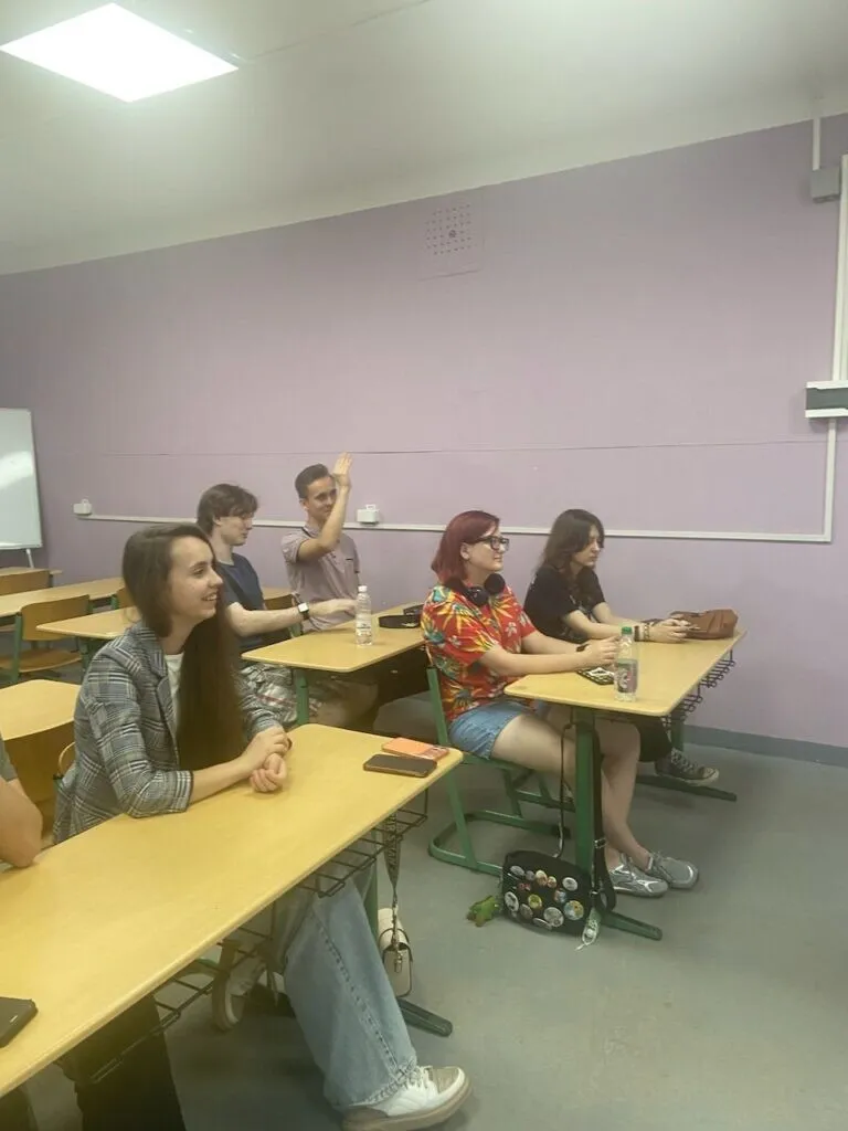Робота в командах на занятті Медіашколи
