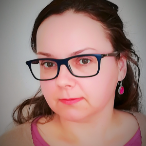 Мікаела СМІДОВА