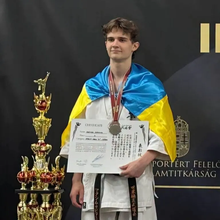 Студент Політехніки отримав срібло на IBK World Cup 2026 з кіокушин-карате
